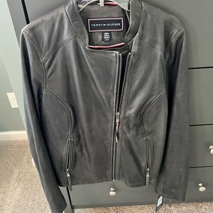 Tommy Hilfiger women’s Navy leather jacket new with tags.